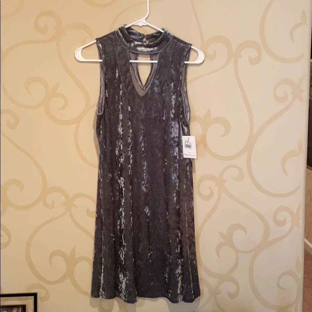 Charcoal crushed velvet sleeveless dress NWT